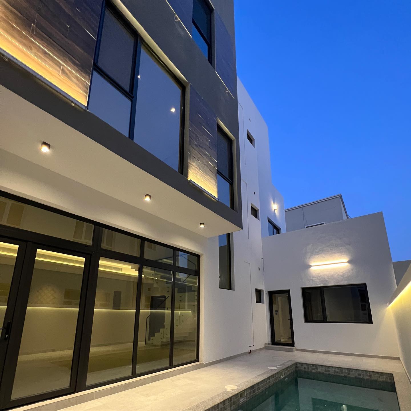 Villa in Al Khoud for Sale - photo 8