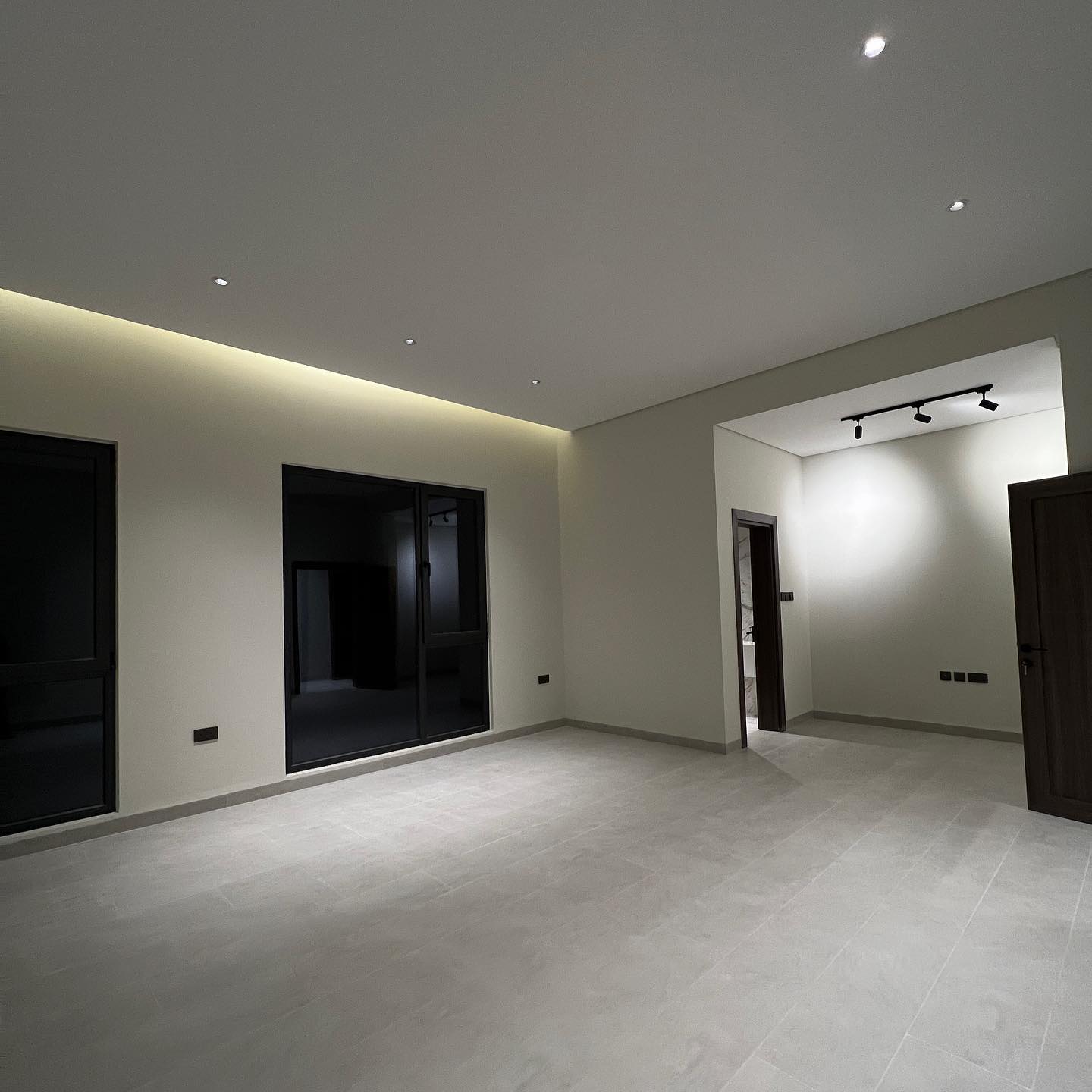 Villa in Al Khoud for Sale - photo 5