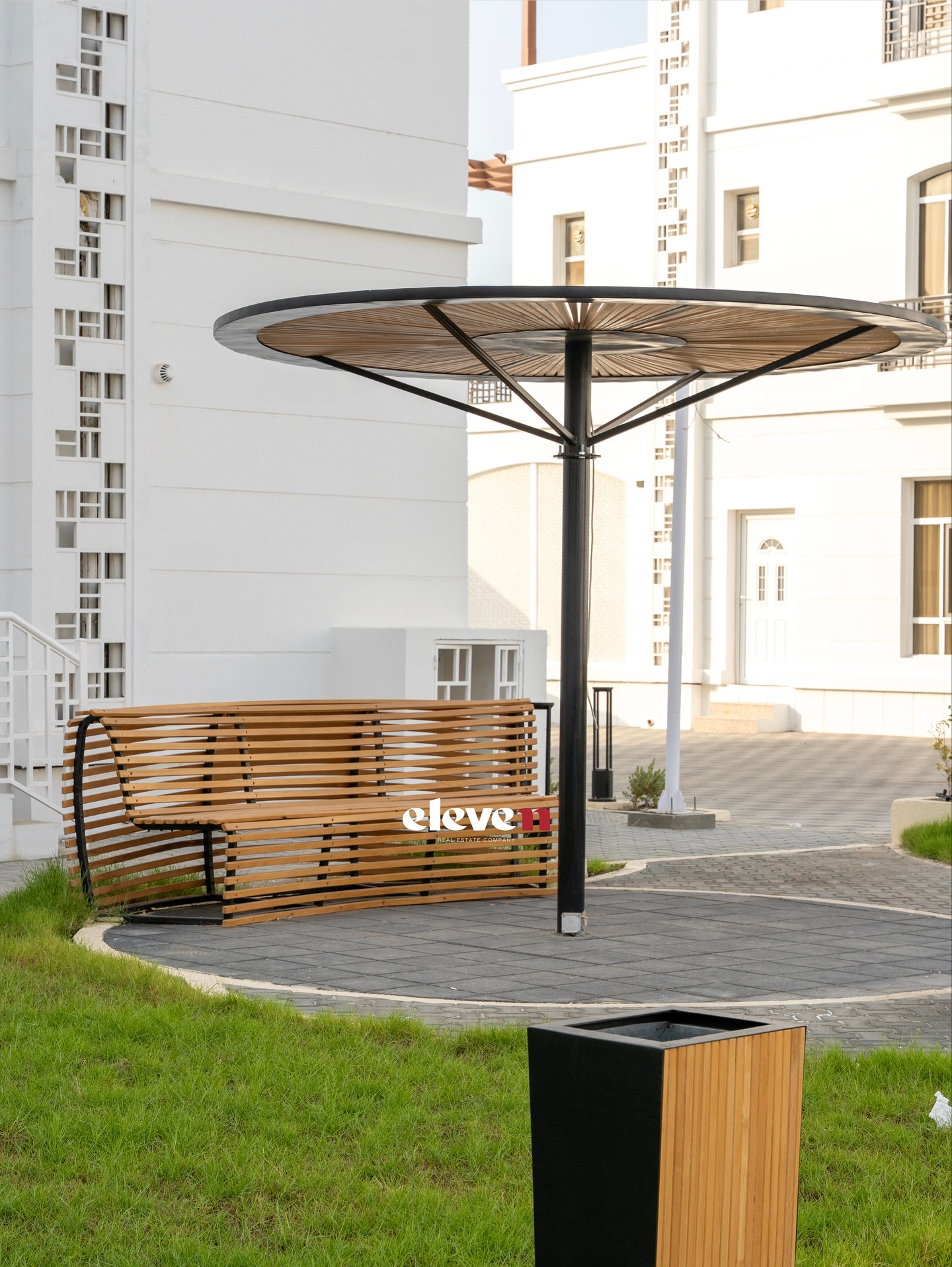 5 BR Villa in Bousher for Sale - photo 3