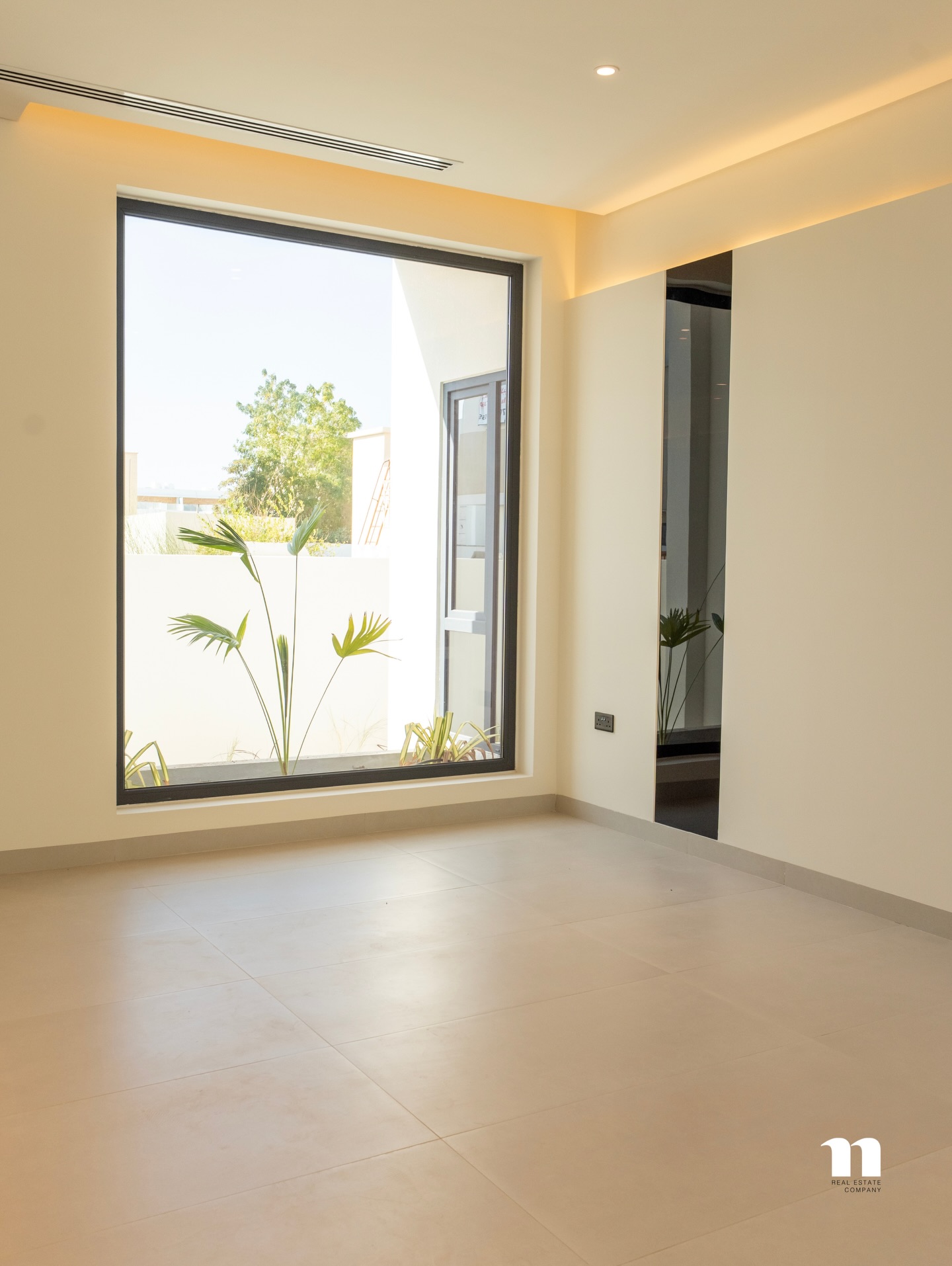 5 BR Villa in Al Khoud for Sale - photo 7