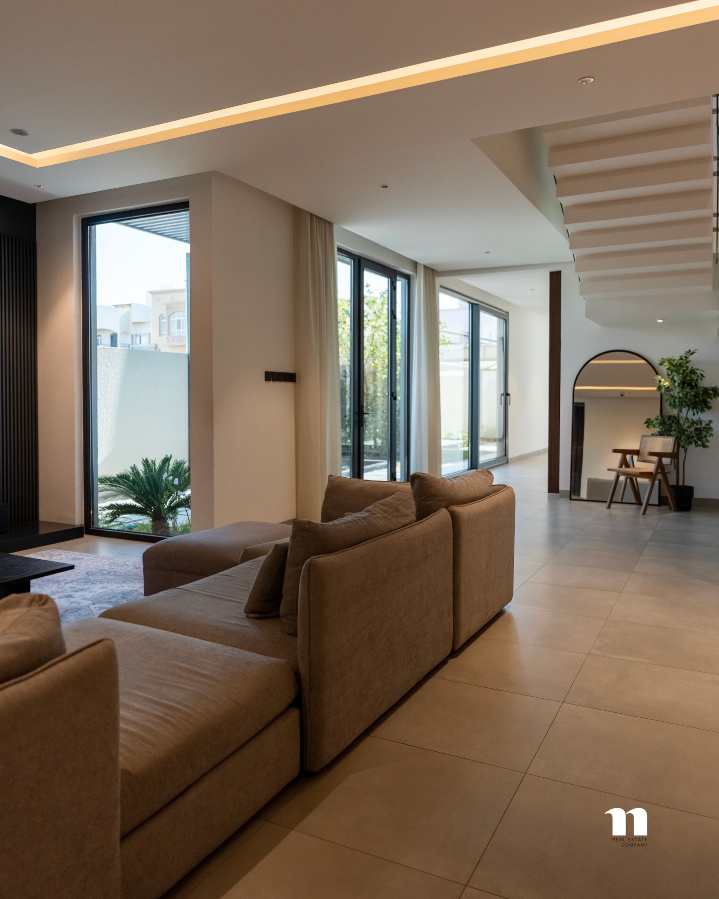 Villa in Al Khoud for Sale - photo 3